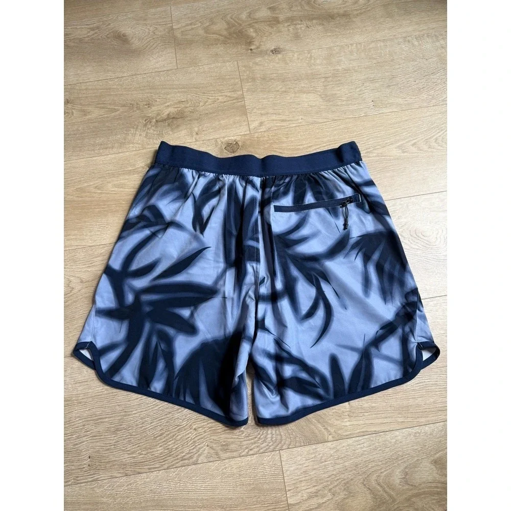 EUC Under Armour Men's‎ palm leaf print swim trunks shorts E-Board blue size M